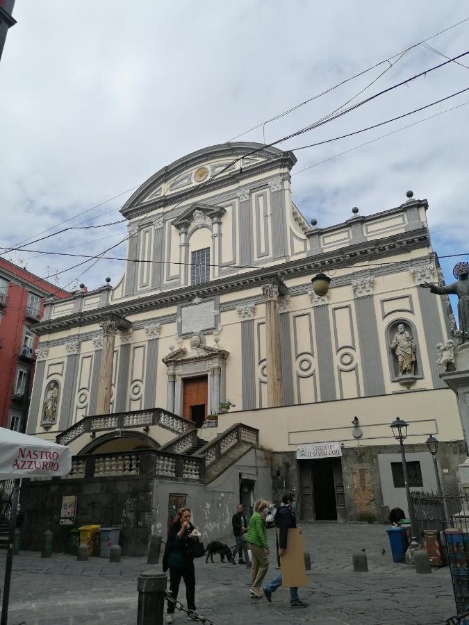 Отель San Gaetano Bed Неаполь Экстерьер фото